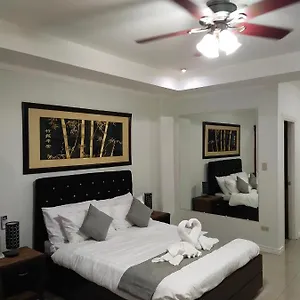 https://walking-st-16-lux-condo.angeleshotels.net